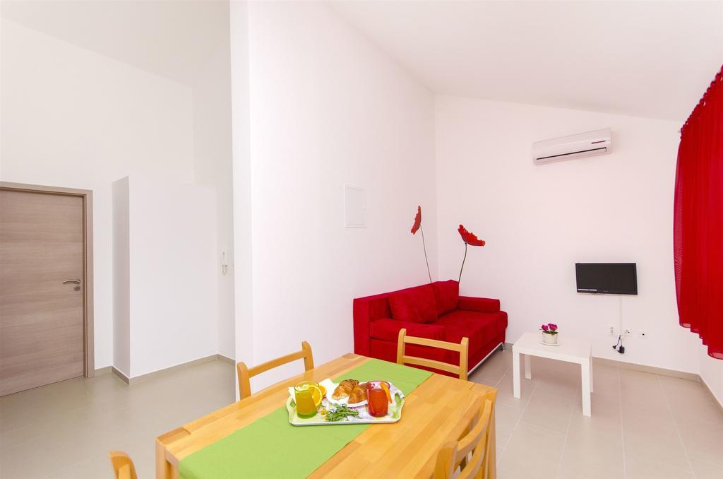 Donji Okrug  Apartments Pava المظهر الخارجي الصورة